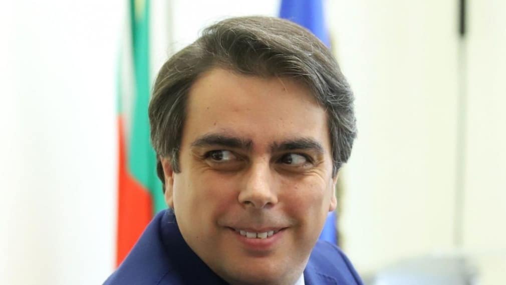 Асен Василев ли е следващият премиер? (видео)