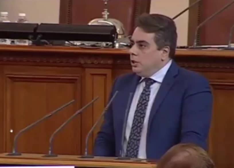 Асен Василев: Да го духат бедните! (видео)