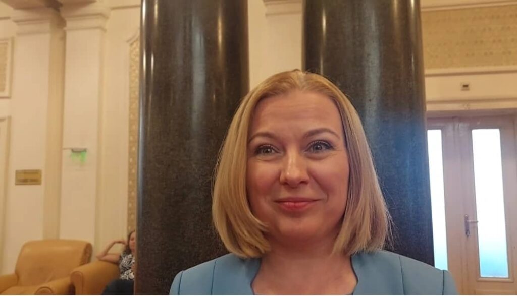 Как министър Йорданова се е запознала с Христо Иванов (видео)