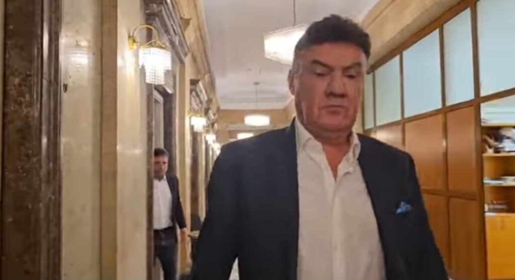 Вижте колко пари открадна Боби Михайлов за 18 години