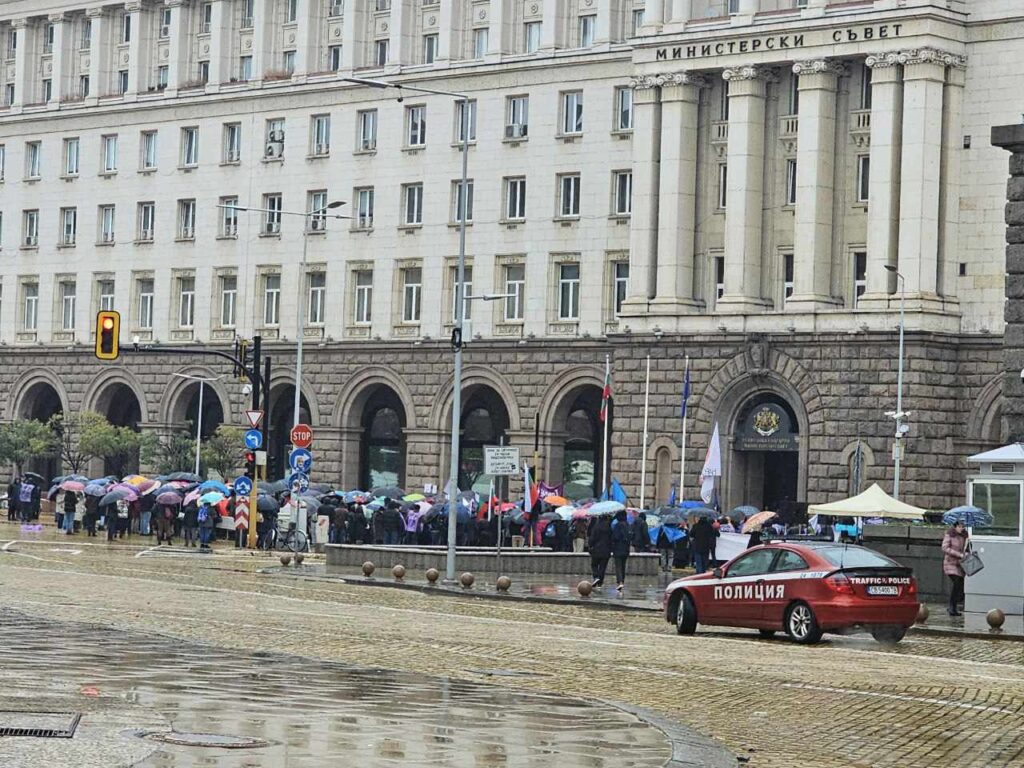Кога ще работи парламентът?