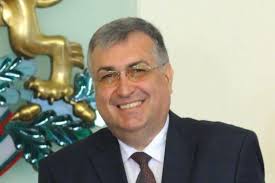 „Радев разделя нацията вече девет години“